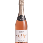Rosé straght on Large